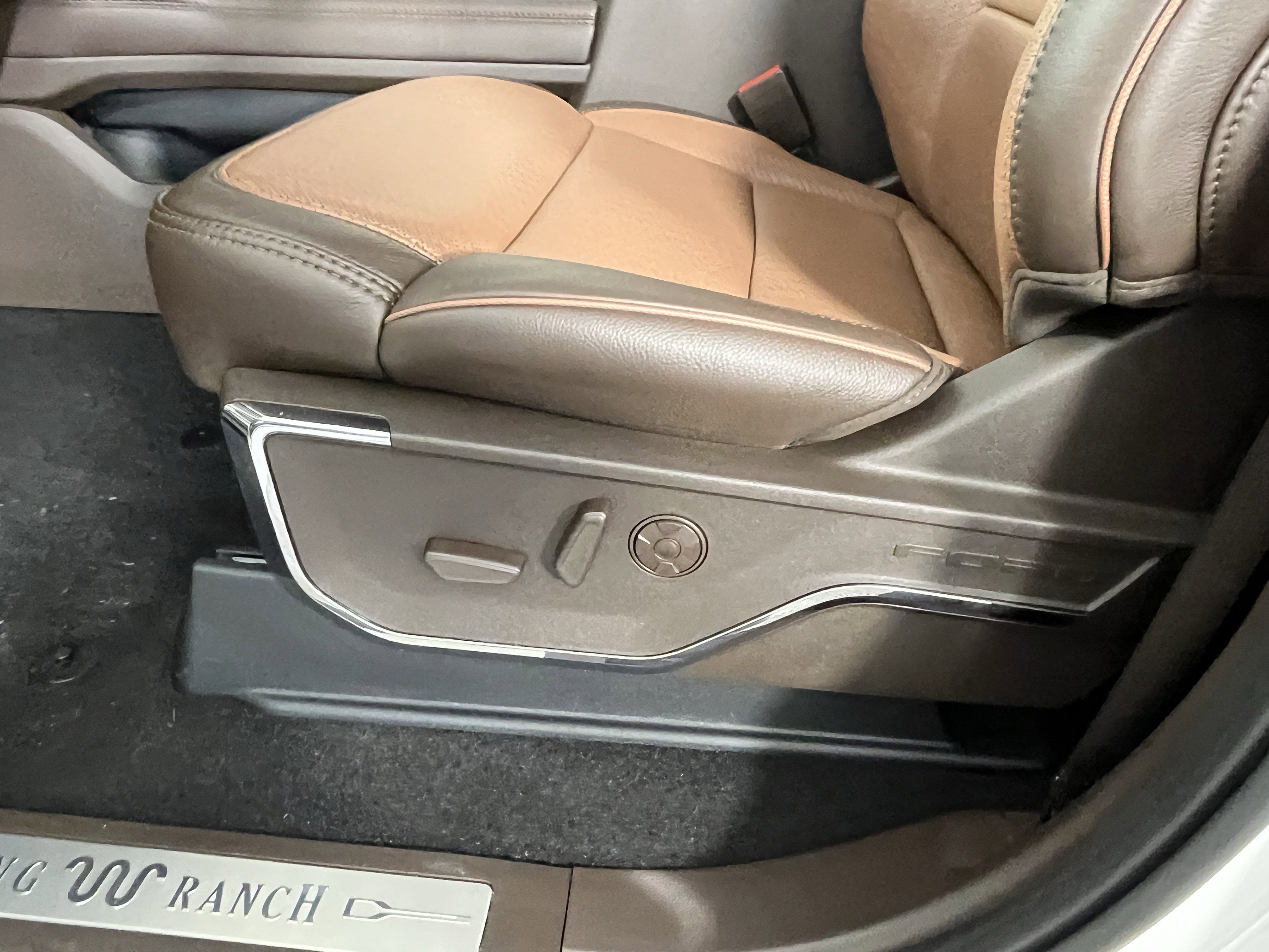 2026 Ford Super Duty F-350 SRW KING RANCH 4WD Crew Cab 6.75' Box