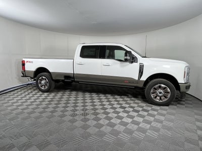 2026 Ford Super Duty F-350 SRW KING RANCH 4WD Crew Cab 6.75' Box