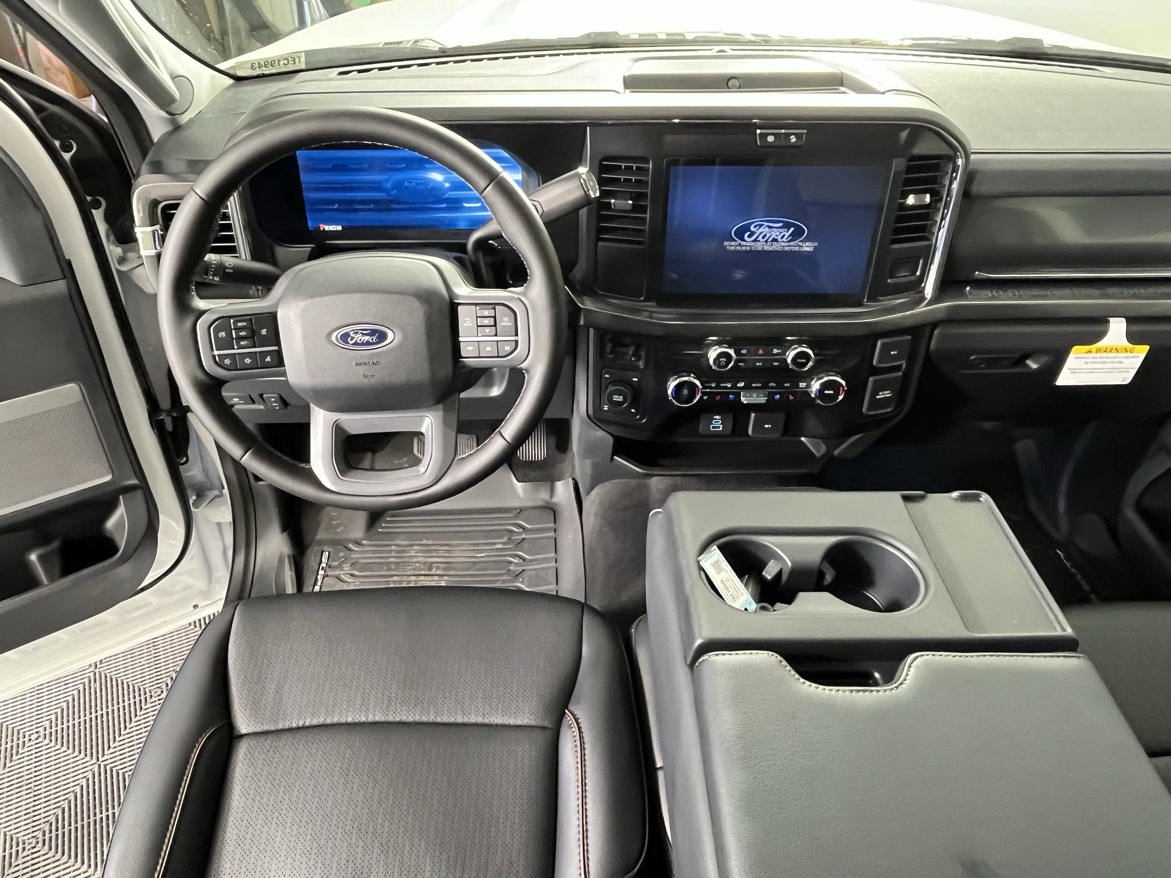 2026 Ford Super Duty F-350 SRW XL 4WD Crew Cab 6.75' Box