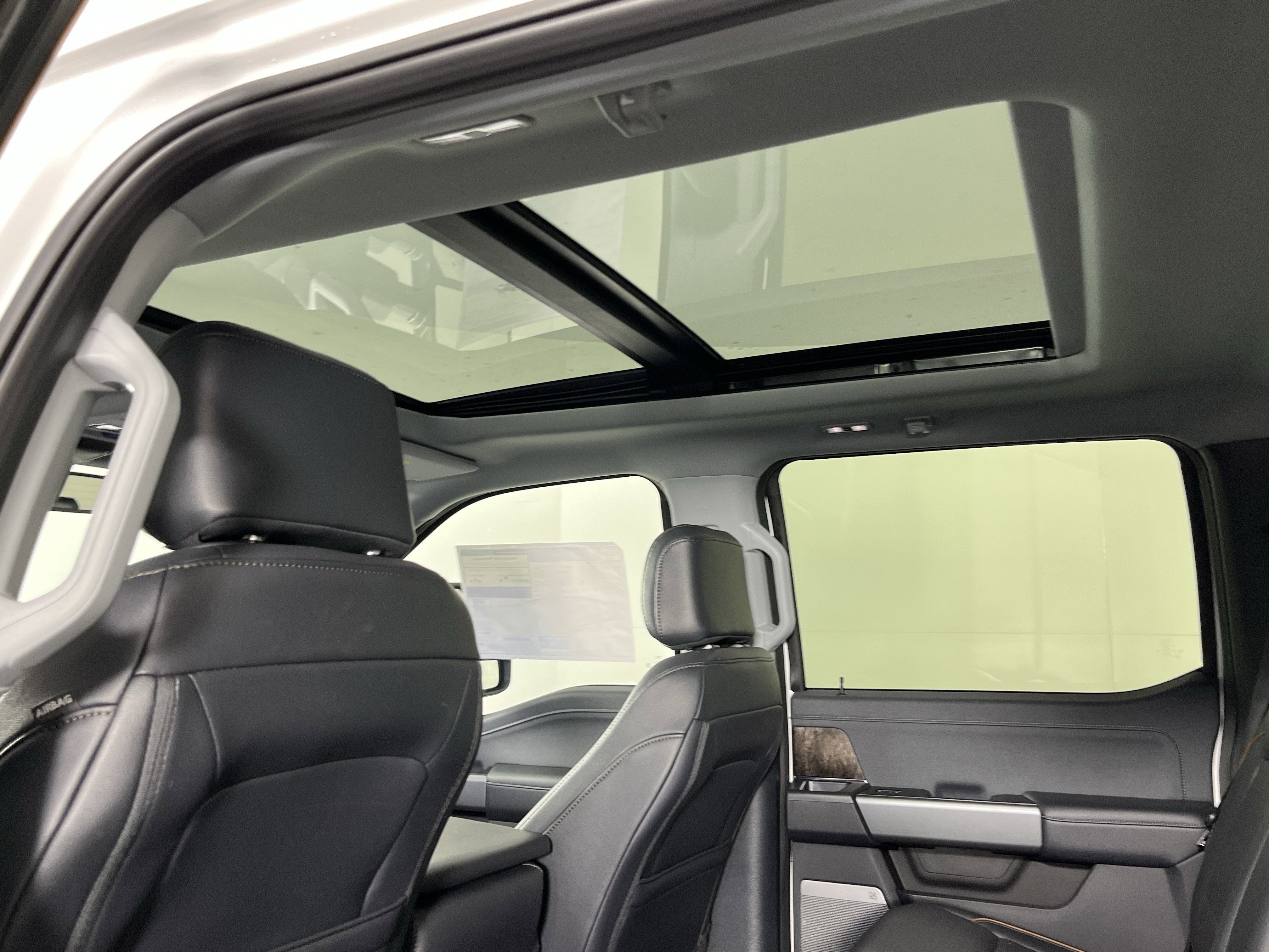 2026 Ford Super Duty F-350 SRW XL 4WD Crew Cab 6.75' Box