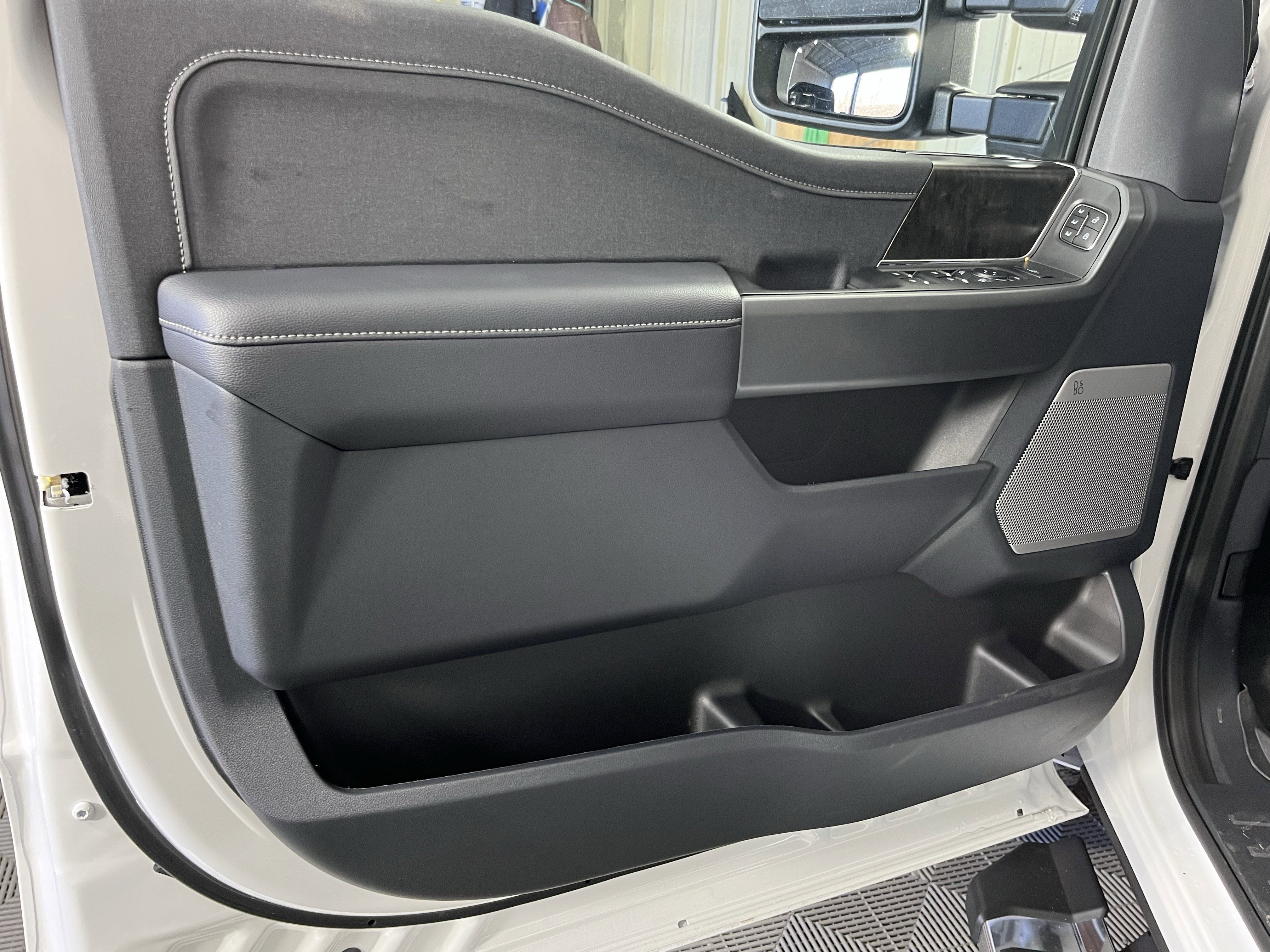 2026 Ford Super Duty F-350 SRW XL 4WD Crew Cab 6.75' Box