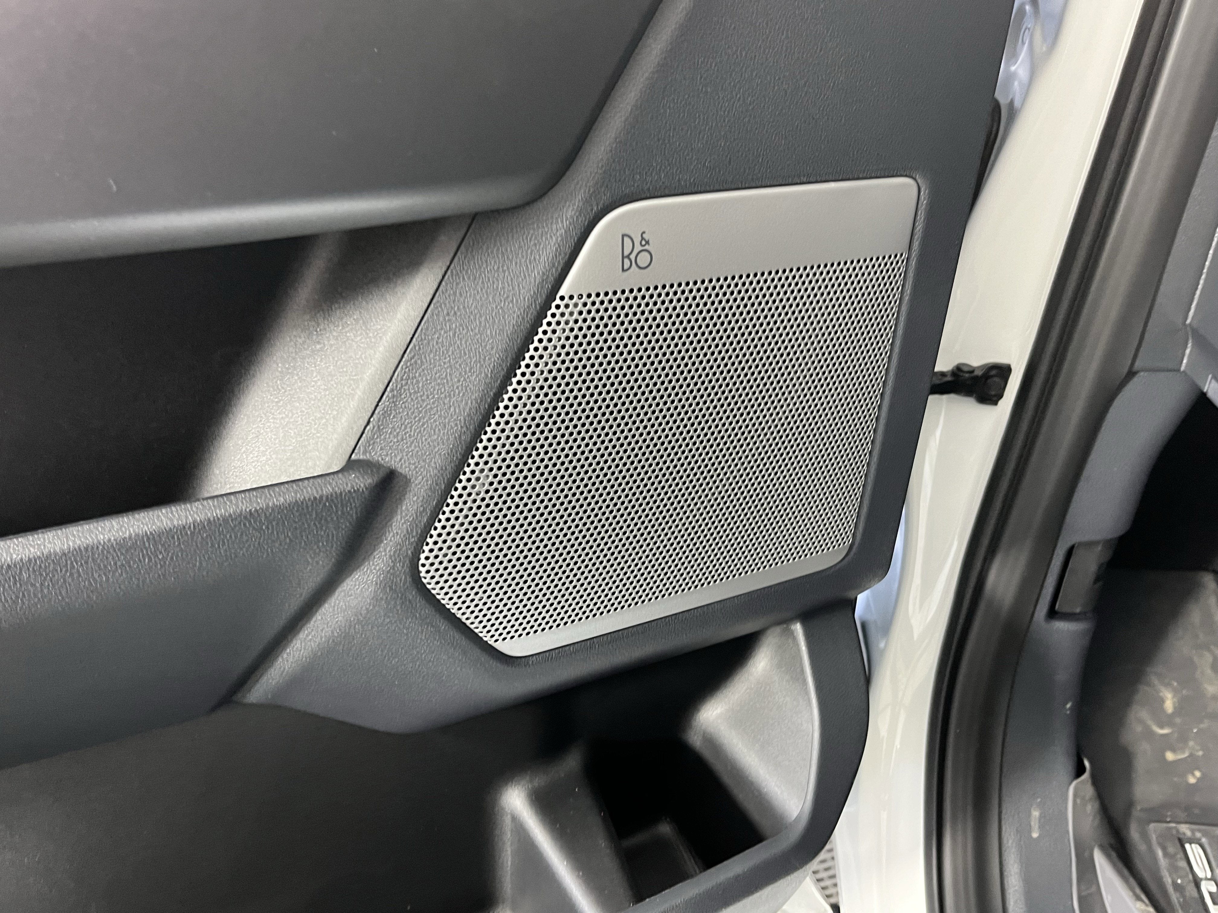 2026 Ford Super Duty F-350 SRW XL 4WD Crew Cab 6.75' Box