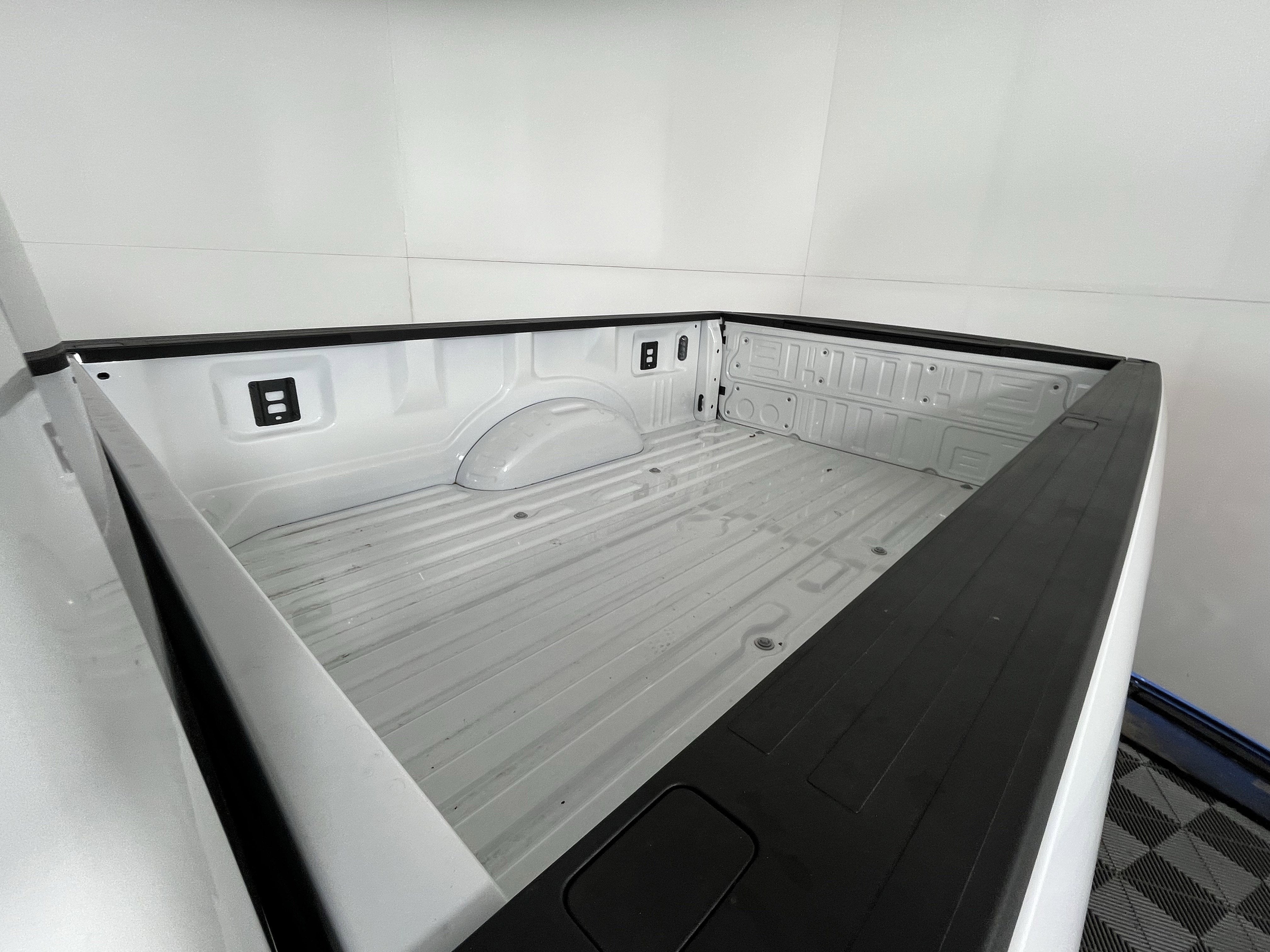 2026 Ford Super Duty F-350 SRW XL 4WD Crew Cab 6.75' Box