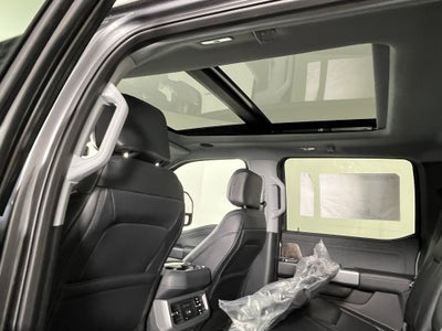 2026 Ford Super Duty F-350 SRW LARIAT 4WD Crew Cab 6.75' Box