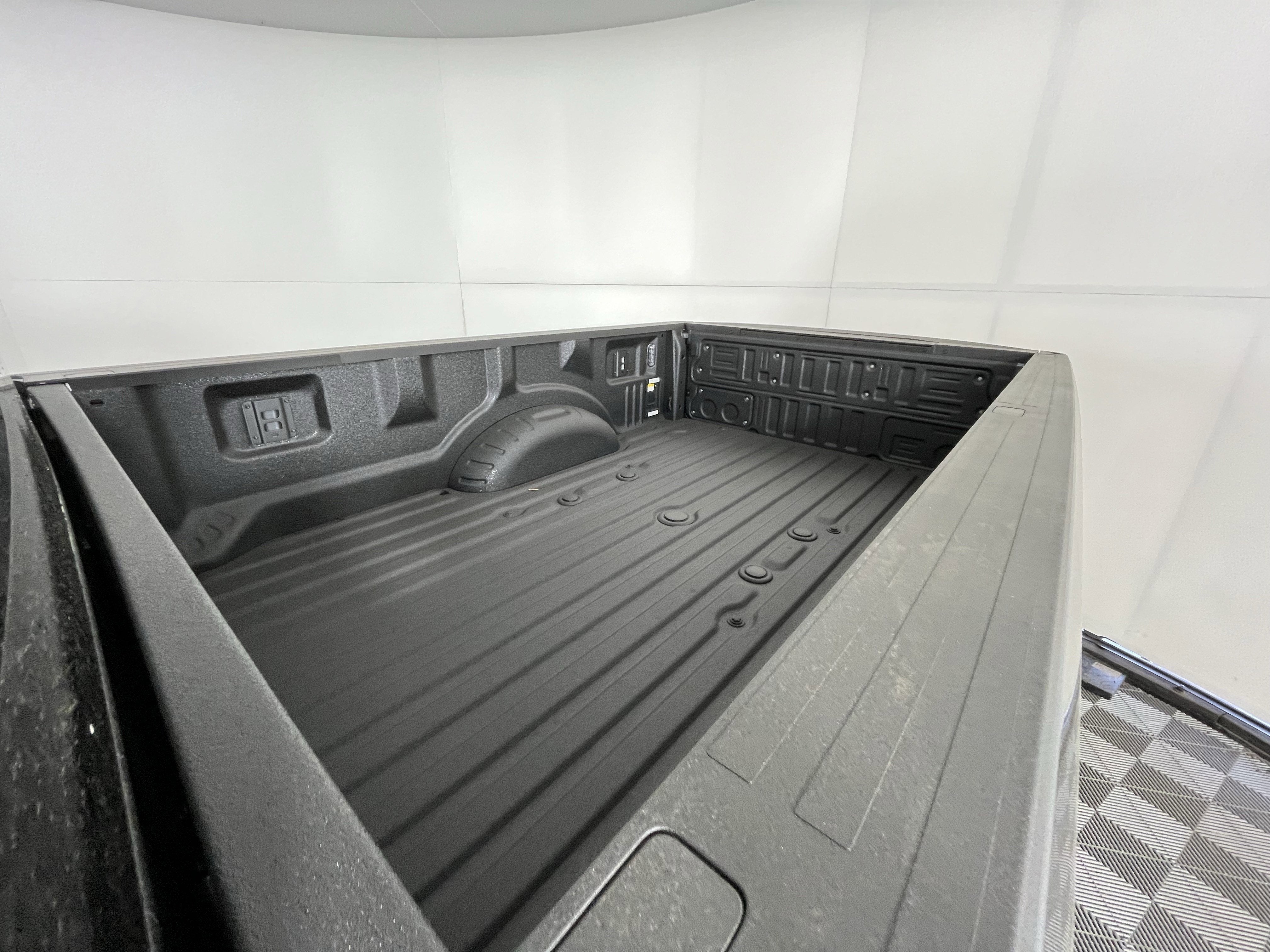 2026 Ford Super Duty F-350 SRW LARIAT 4WD Crew Cab 6.75' Box