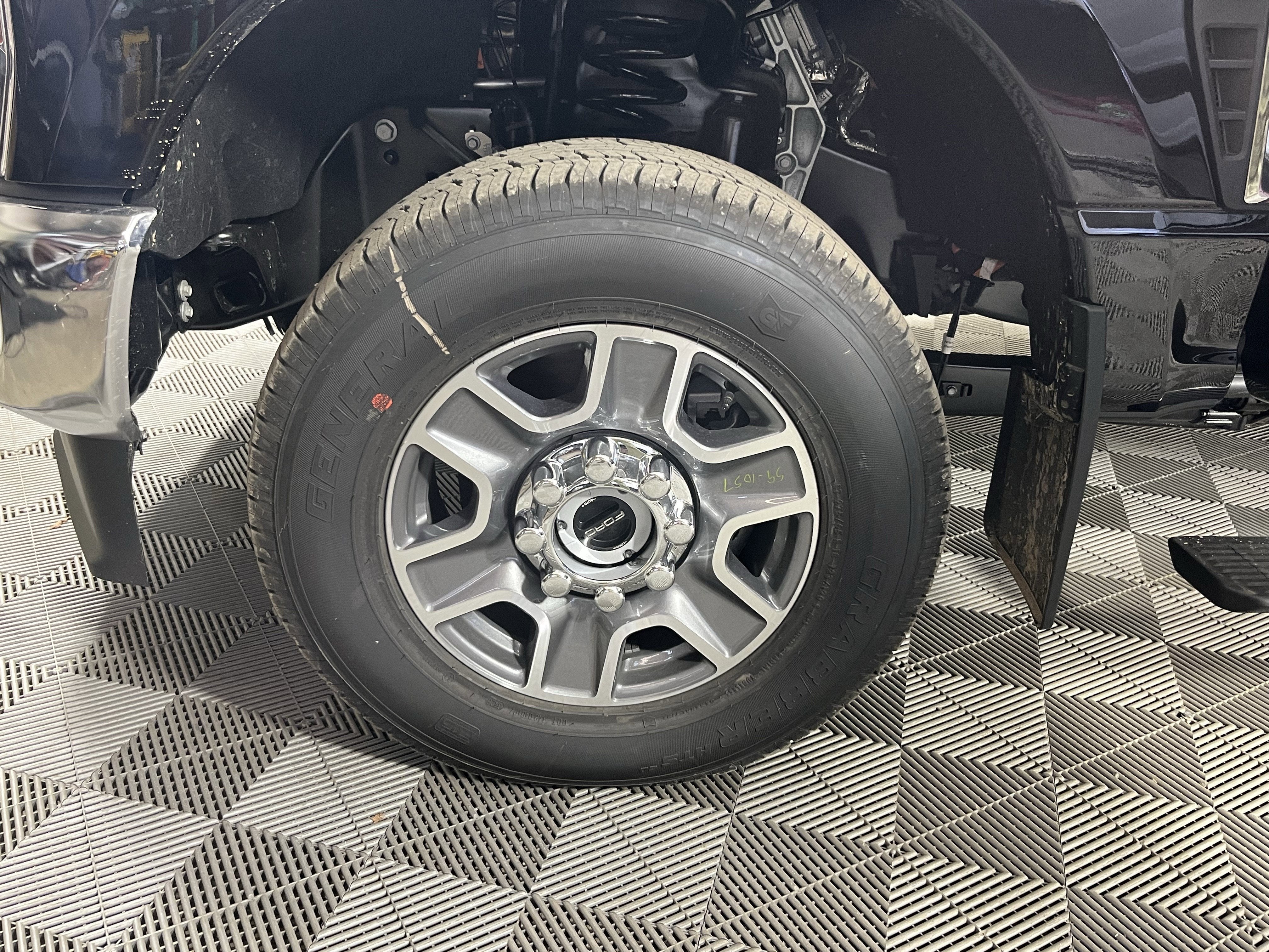 2026 Ford Super Duty F-350 SRW LARIAT 4WD Crew Cab 6.75' Box