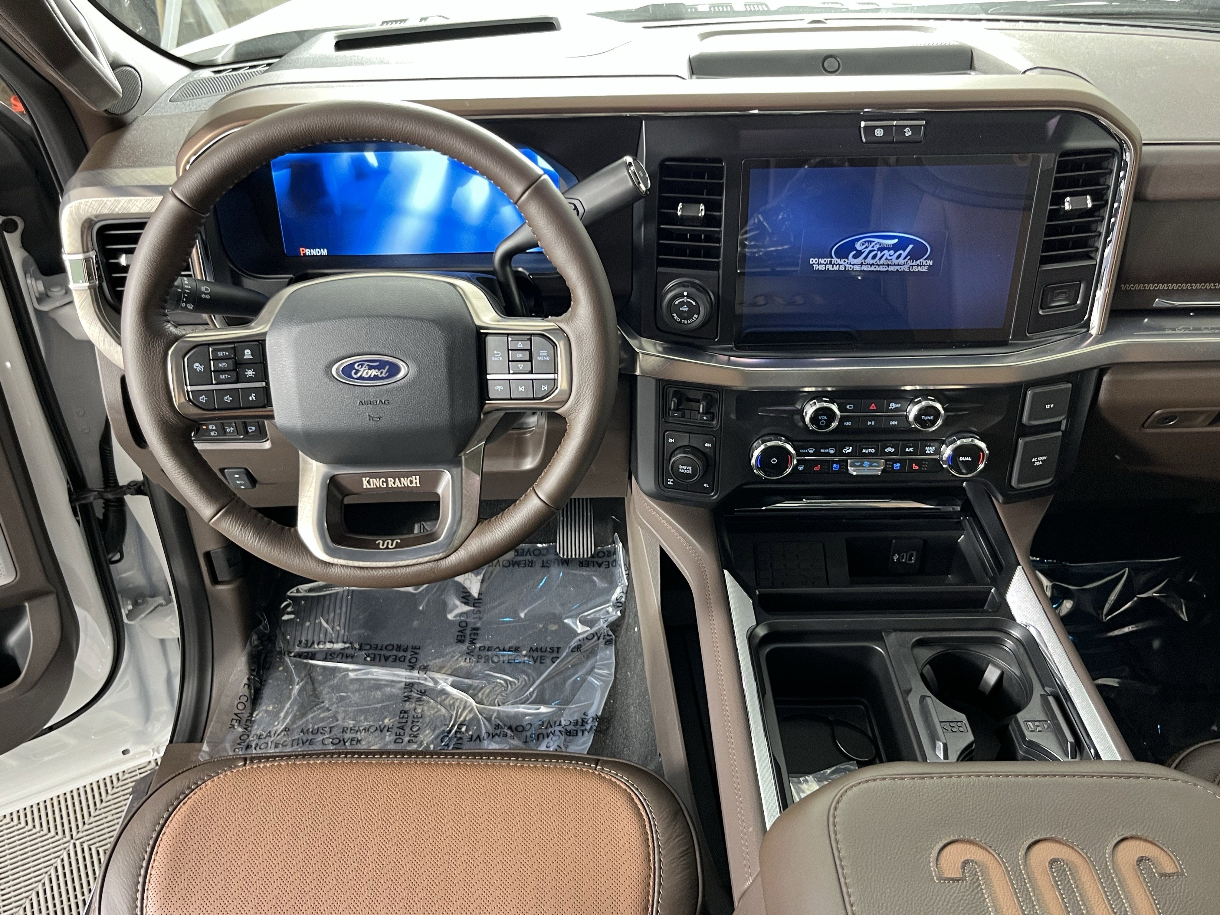 2026 Ford Super Duty F-350 SRW KING RANCH 4WD Crew Cab 6.75' Box