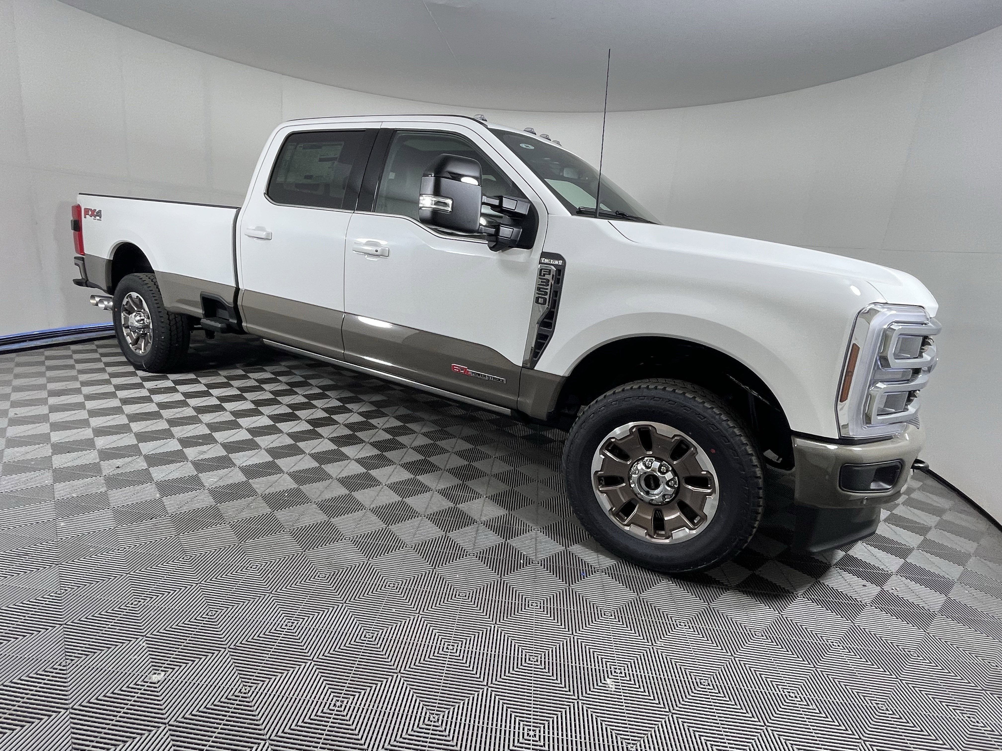 2026 Ford Super Duty F-350 SRW KING RANCH 4WD Crew Cab 6.75' Box