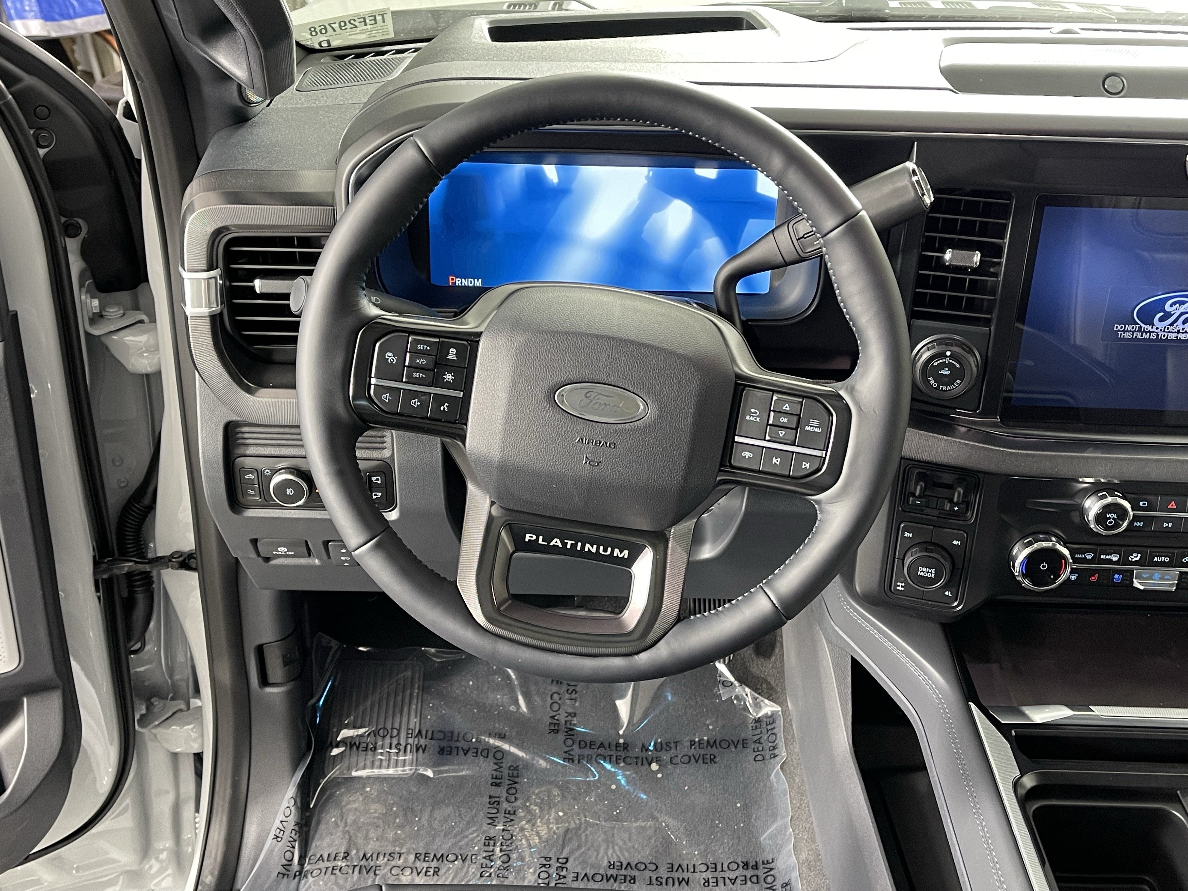 2026 Ford Super Duty F-350 SRW PLATINUM 4WD Crew Cab 6.75' Box