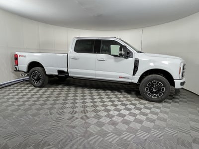2026 Ford Super Duty F-350 SRW PLATINUM 4WD Crew Cab 6.75' Box