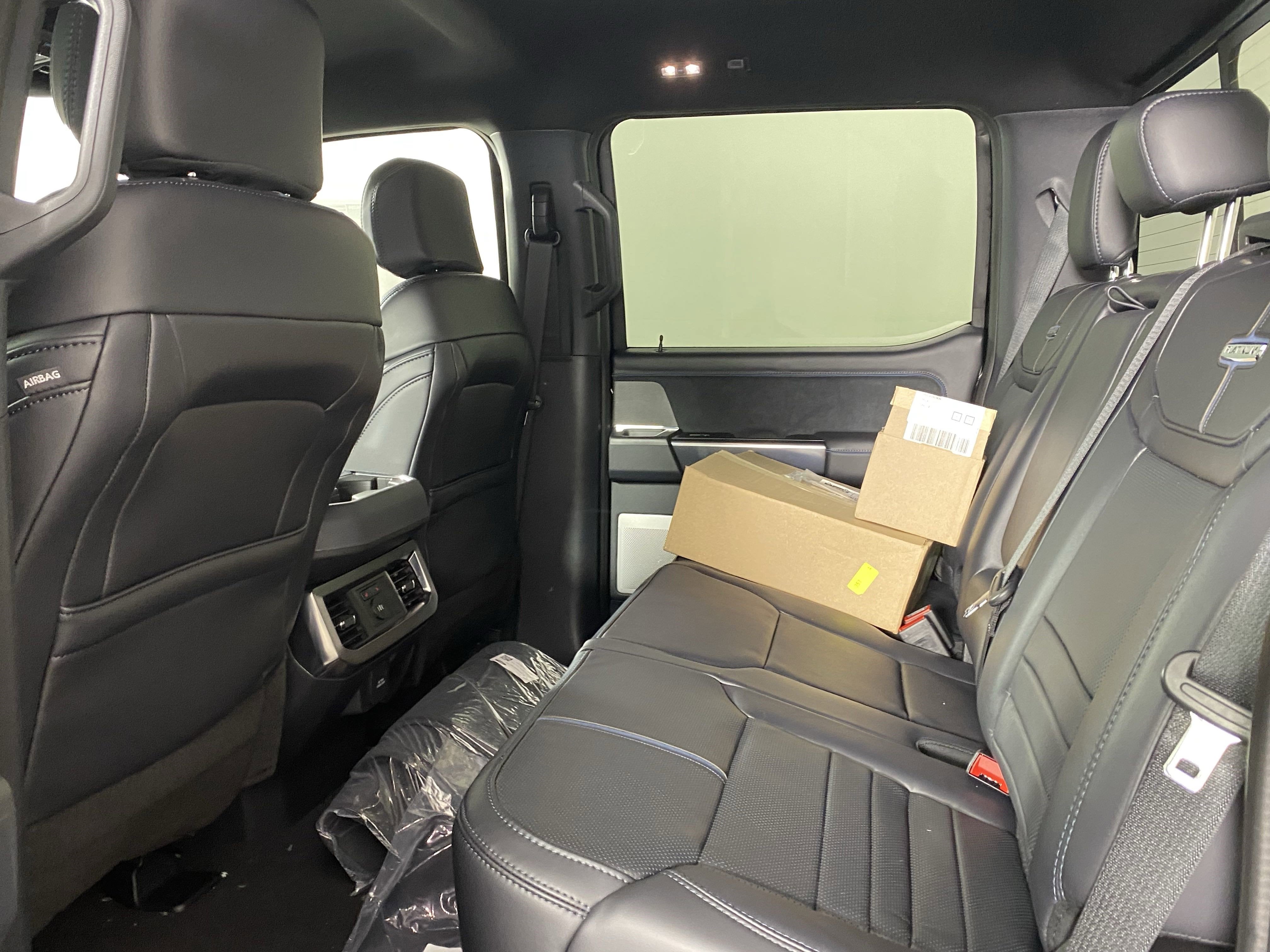 2025 Ford Super Duty F-350 SRW PLATINUM TREMOR