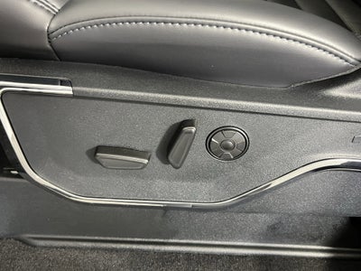 2026 Ford Super Duty F-350 SRW PLATINUM 4WD Crew Cab 8' Box