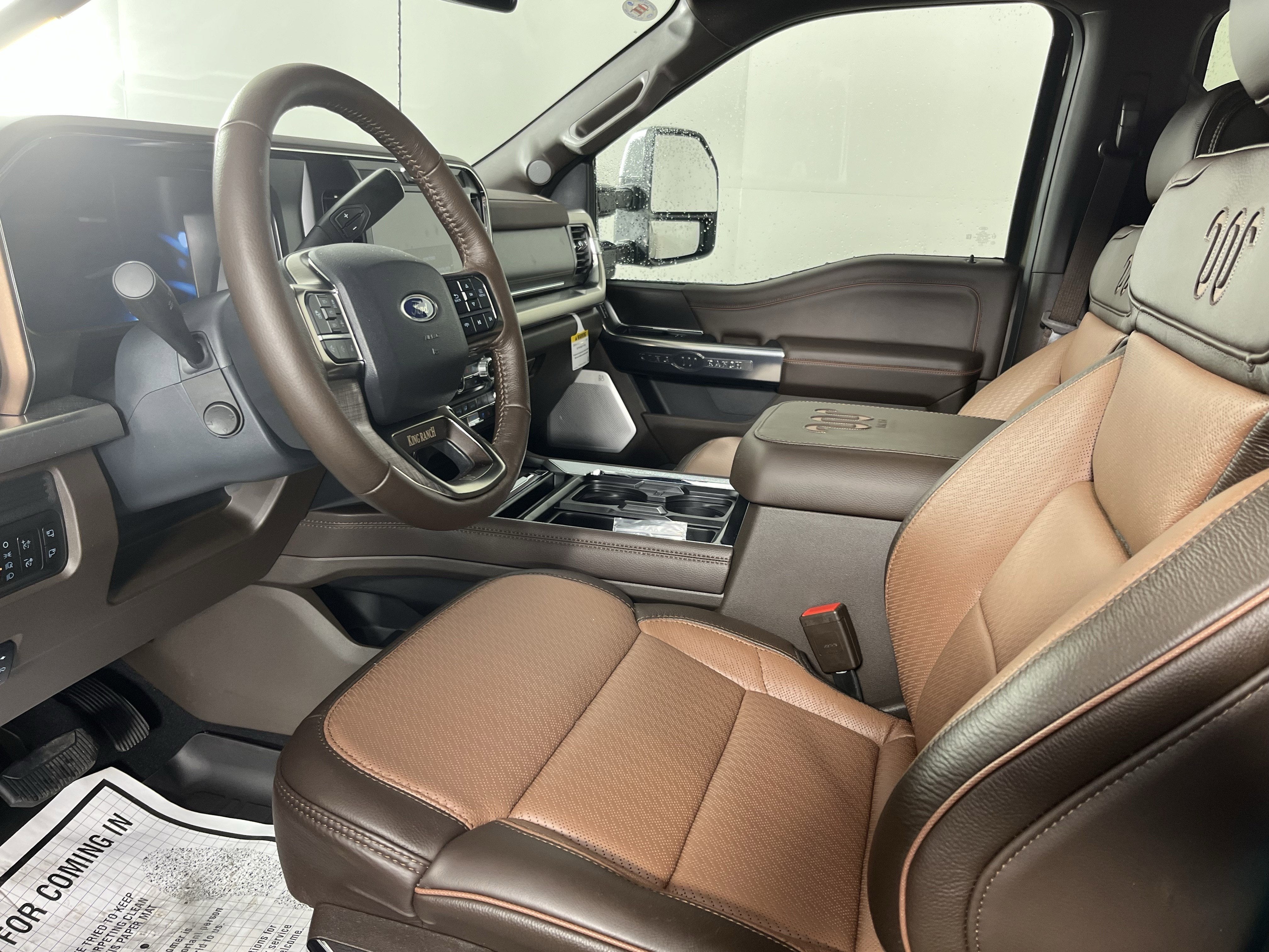 2026 Ford Super Duty F-350 SRW KING RANCH 4WD Crew Cab 6.75' Box