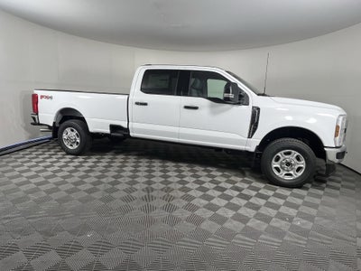 2026 Ford Super Duty F-350 SRW XLT 4WD Crew Cab 8' Box