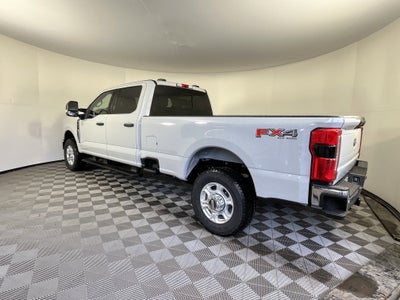 2026 Ford Super Duty F-350 SRW XLT 4WD Crew Cab 6.75' Box
