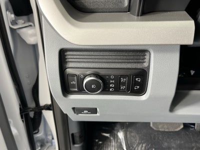 2026 Ford Super Duty F-350 SRW XLT 4WD Crew Cab 6.75' Box