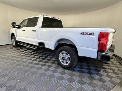 2026 Ford Super Duty F-350 SRW XLT 4WD Crew Cab 6.75' Box