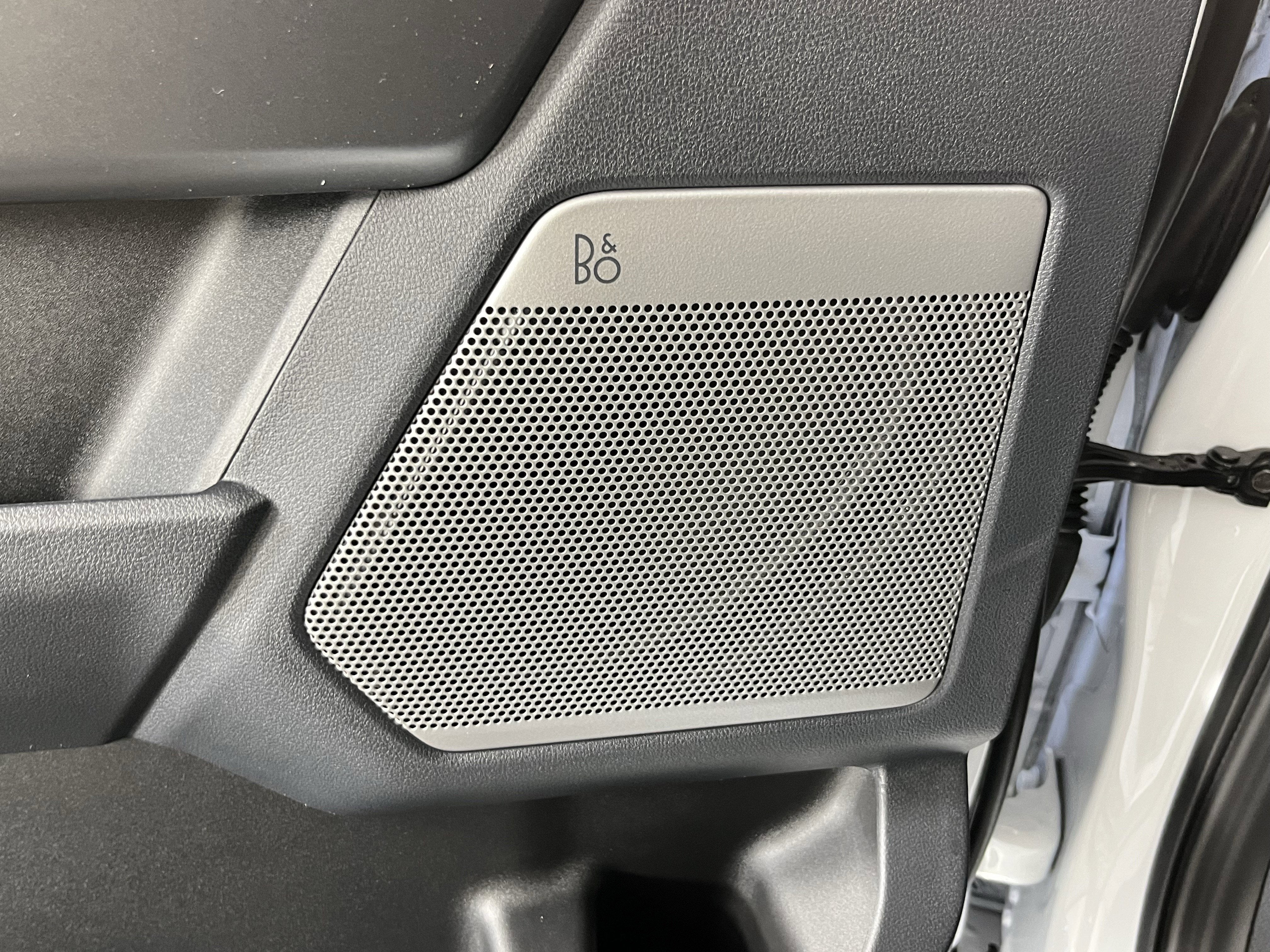 2026 Ford Super Duty F-350 SRW LARIAT 4WD Crew Cab 8' Box