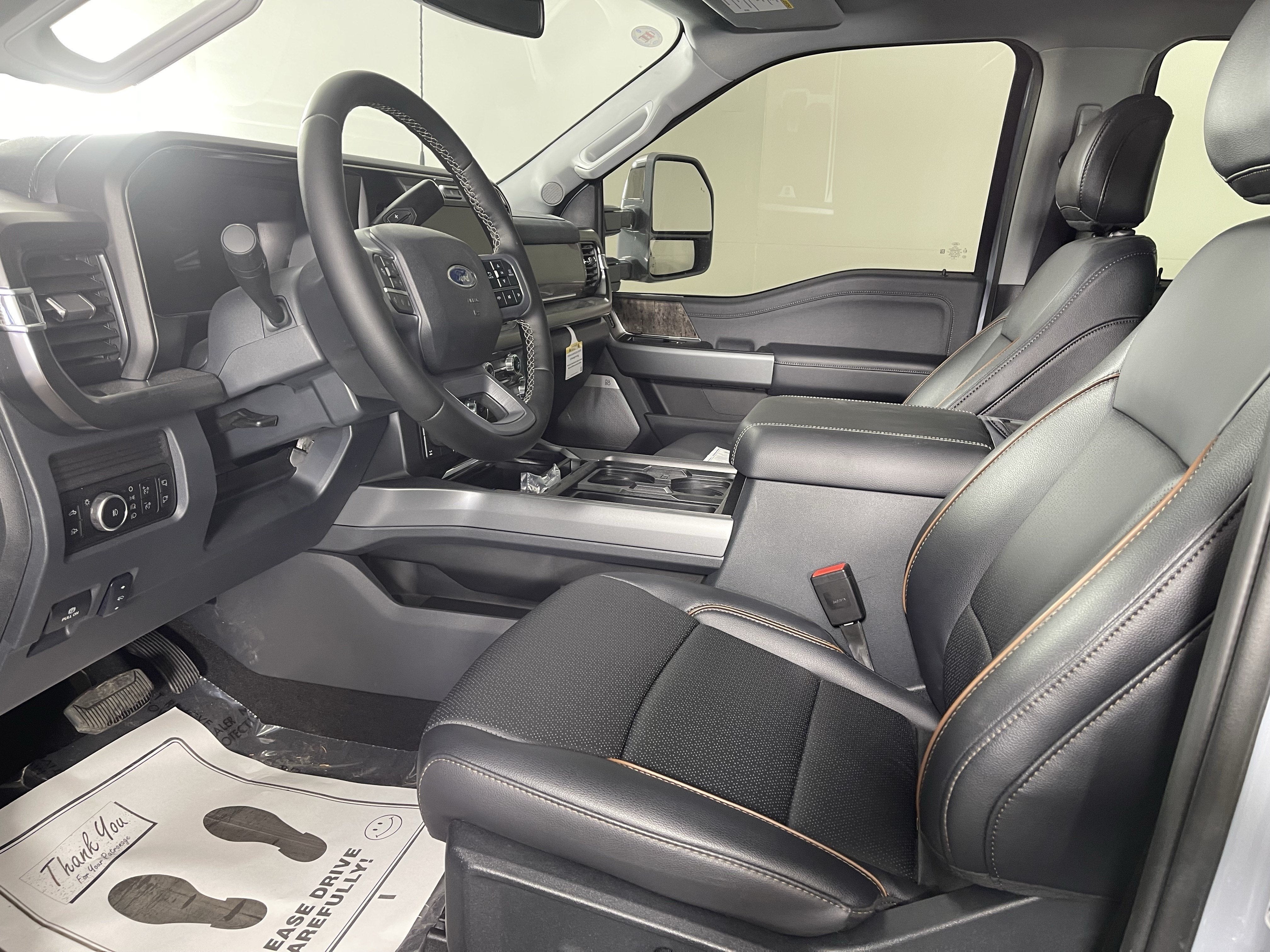 2026 Ford Super Duty F-350 SRW XL 4WD Crew Cab 6.75' Box