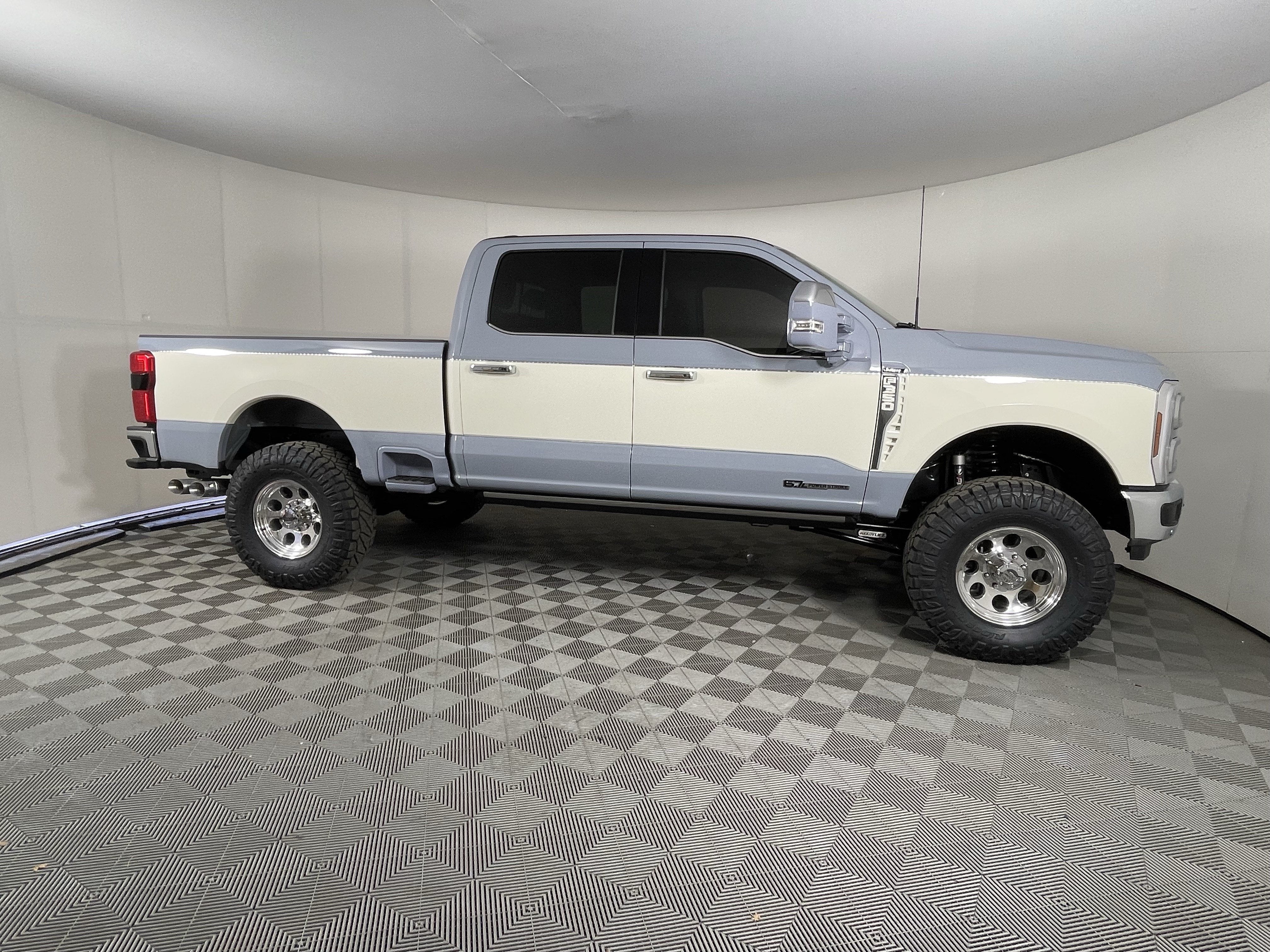 2026 Ford Super Duty F-350 SRW XL 4WD Crew Cab 6.75' Box