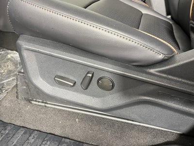 2026 Ford Super Duty F-350 SRW LARIAT 4WD Crew Cab 8' Box