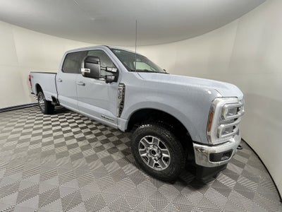 2026 Ford Super Duty F-350 SRW LARIAT 4WD Crew Cab 8' Box