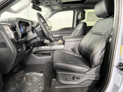 2026 Ford Super Duty F-350 SRW LARIAT 4WD Crew Cab 8' Box