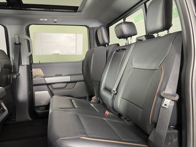 2026 Ford Super Duty F-350 SRW LARIAT 4WD Crew Cab 6.75' Box