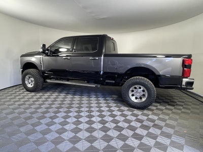 2026 Ford Super Duty F-350 SRW LARIAT 4WD Crew Cab 6.75' Box