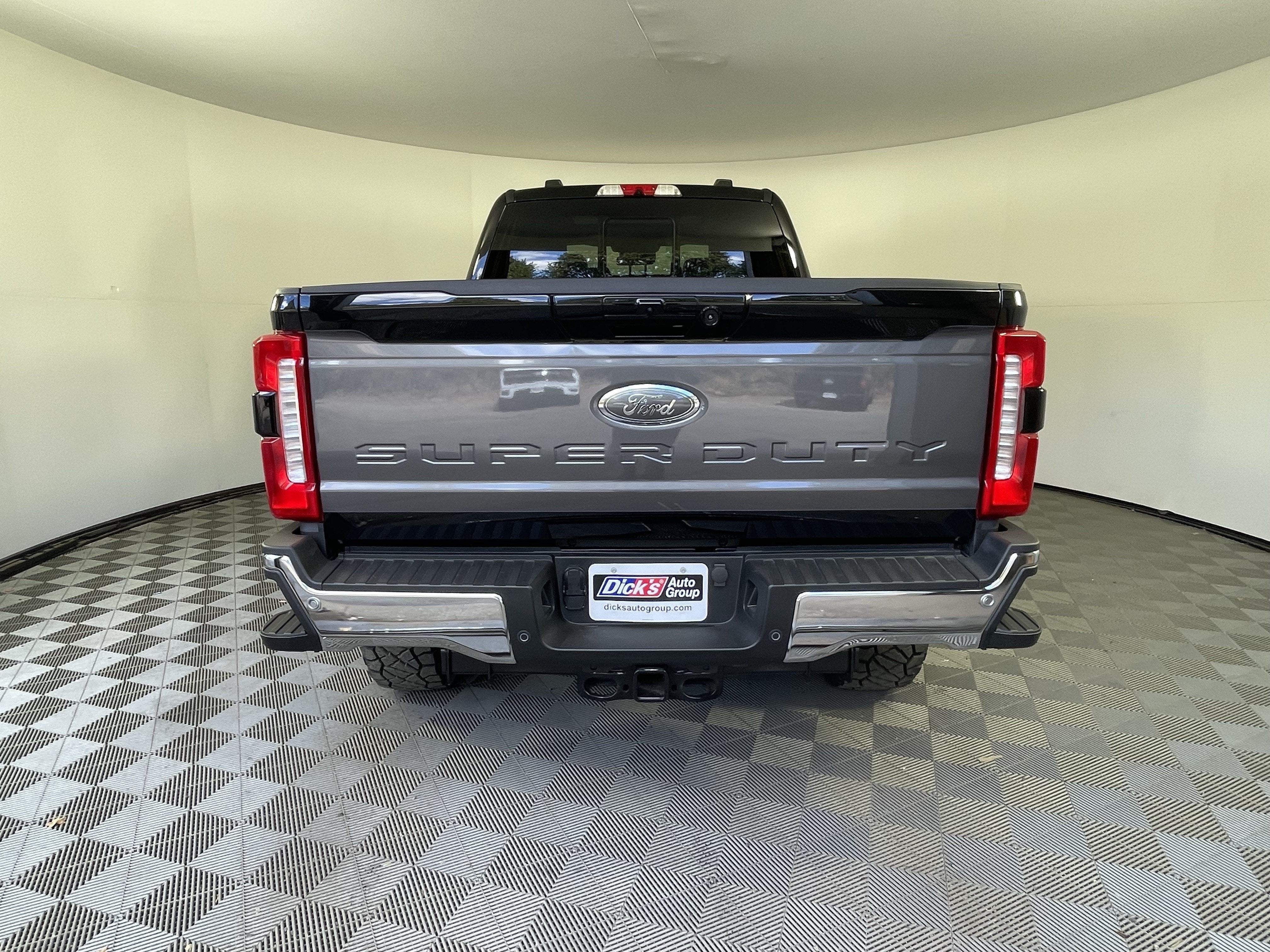 2026 Ford Super Duty F-350 SRW LARIAT 4WD Crew Cab 6.75' Box