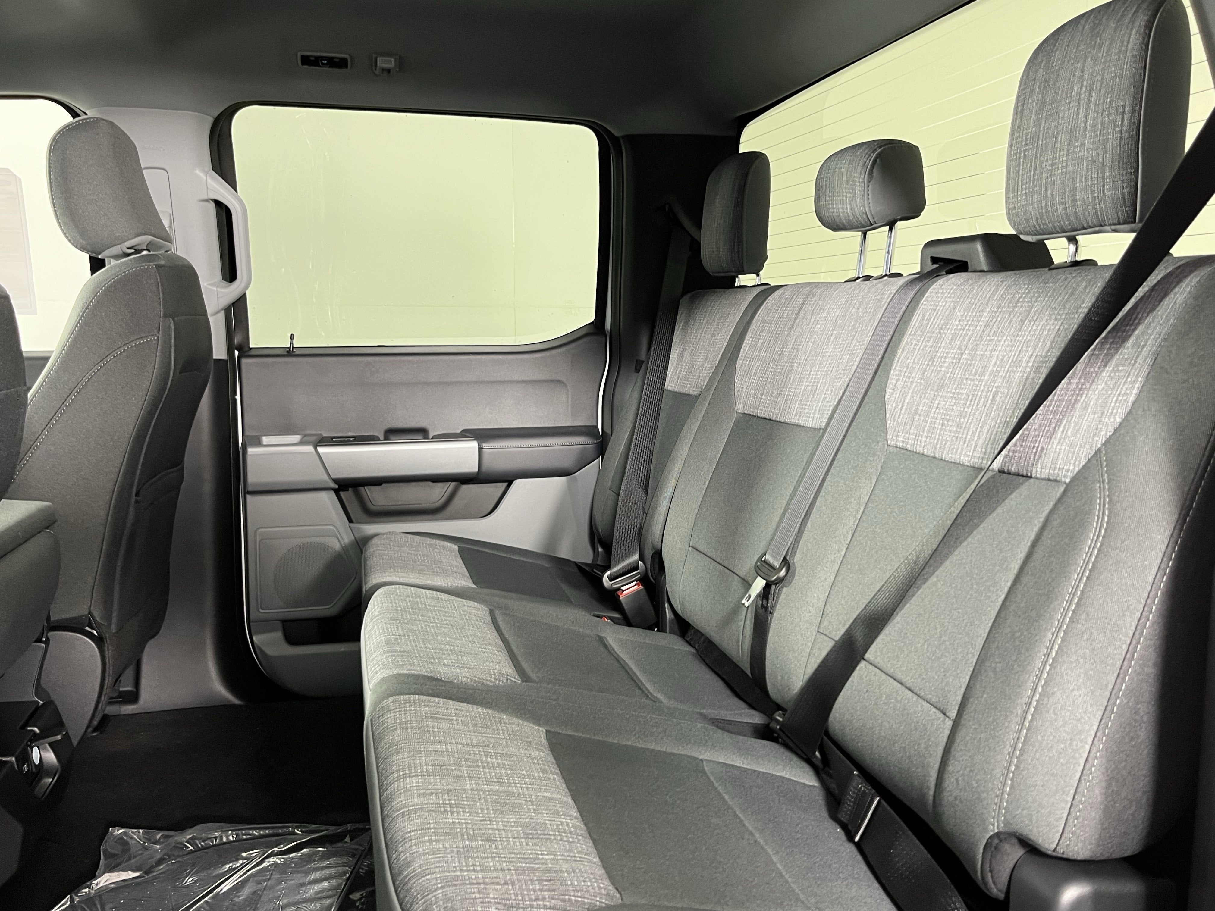 2026 Ford Super Duty F-350 SRW XLT 4WD Crew Cab 8' Box