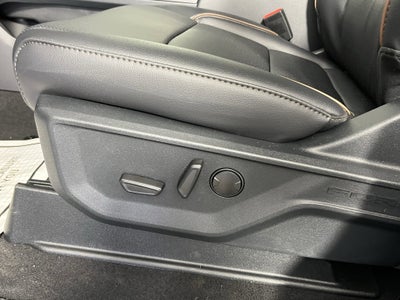 2026 Ford Super Duty F-350 SRW LARIAT 4WD Crew Cab 6.75' Box