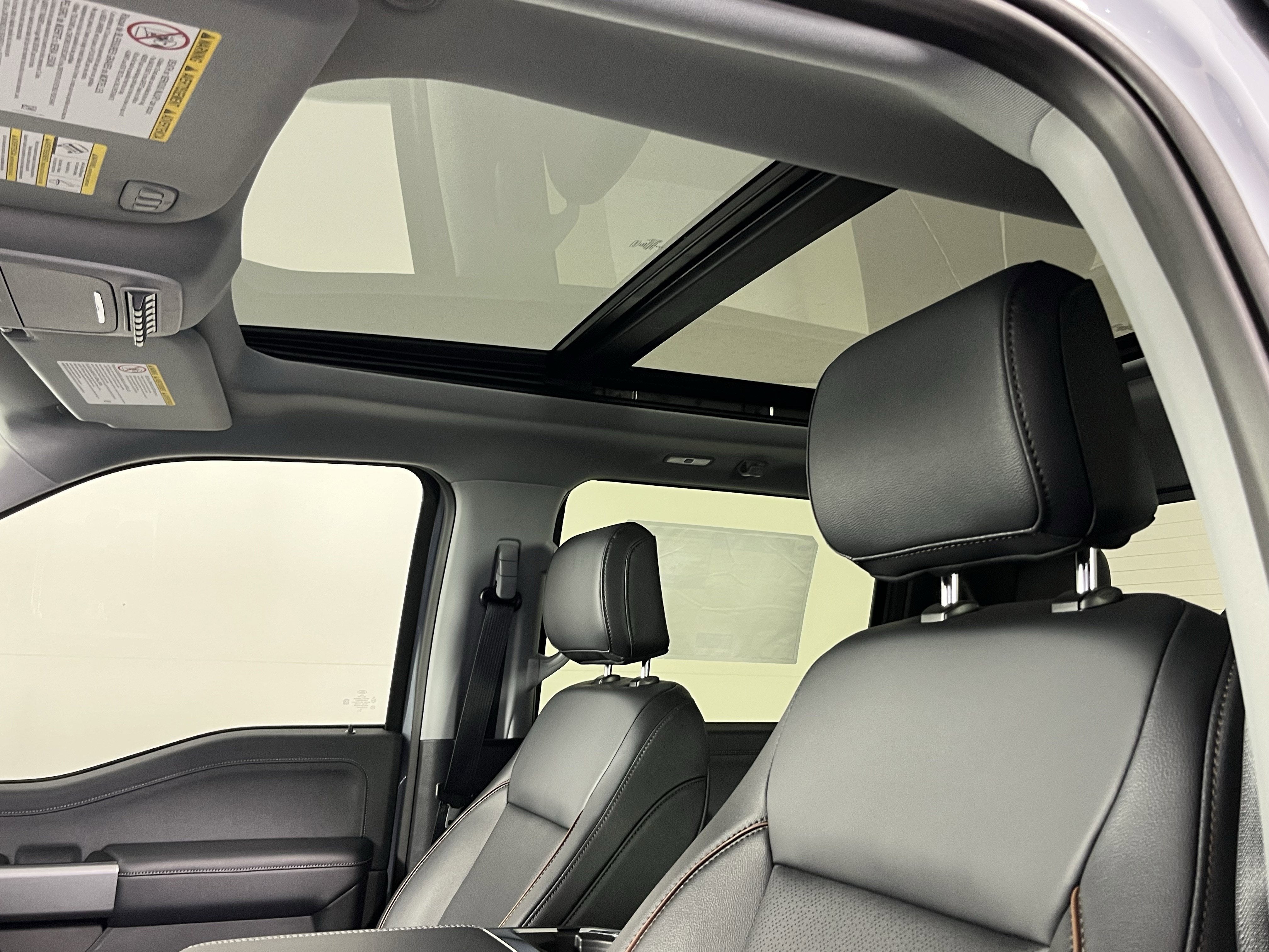 2026 Ford Super Duty F-350 SRW LARIAT 4WD Crew Cab 6.75' Box