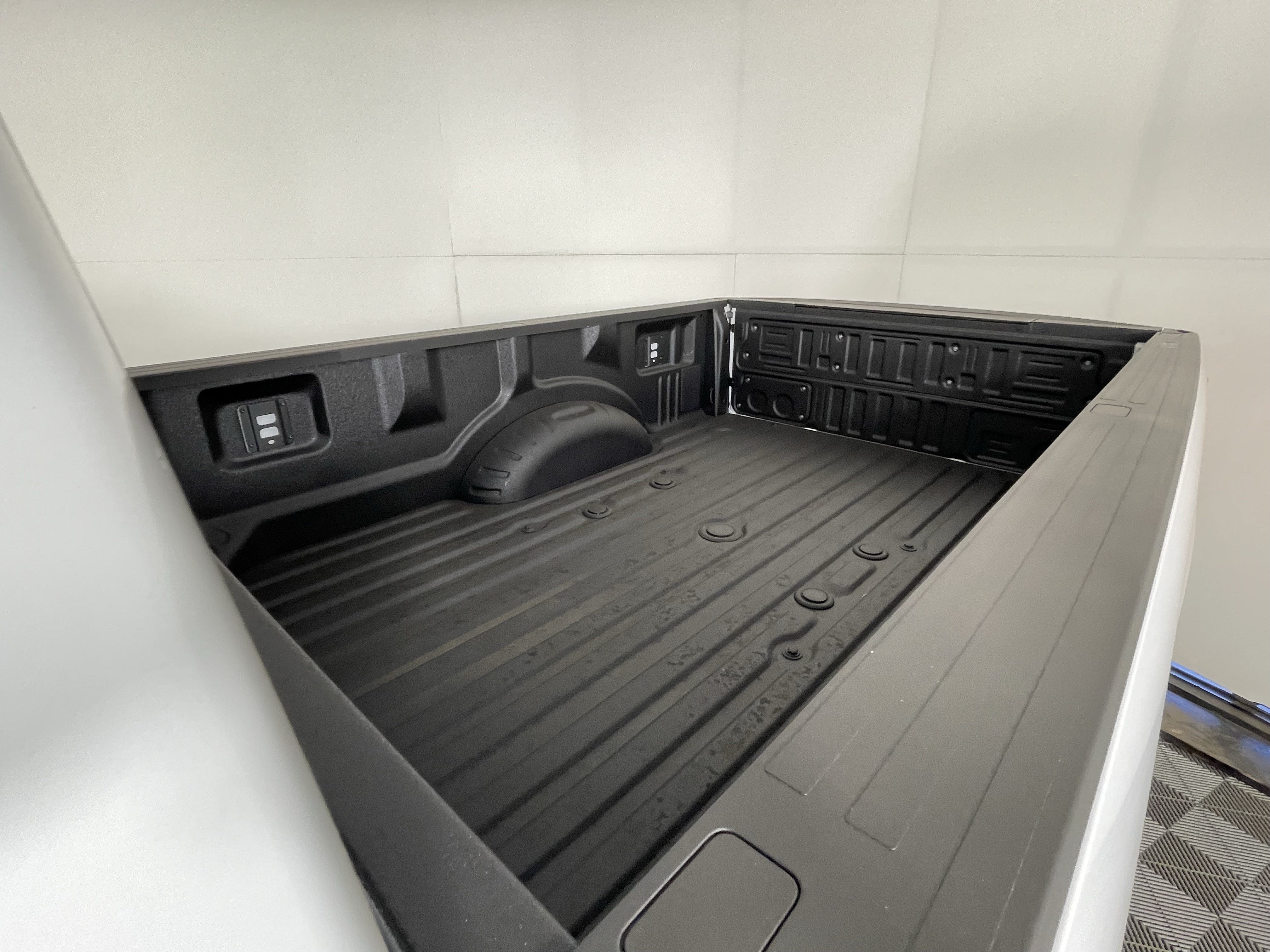 2026 Ford Super Duty F-350 SRW XL 4WD Crew Cab 6.75' Box