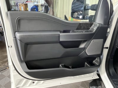 2026 Ford Super Duty F-350 SRW LARIAT 4WD Crew Cab 6.75' Box