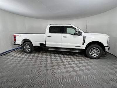 2026 Ford Super Duty F-350 SRW LARIAT 4WD Crew Cab 6.75' Box