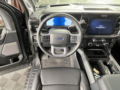 2026 Ford Super Duty F-350 SRW LARIAT 4WD Crew Cab 6.75' Box