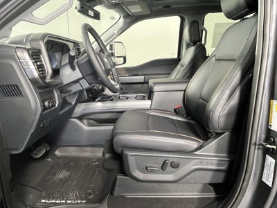 2026 Ford Super Duty F-350 SRW LARIAT 4WD Crew Cab 6.75' Box