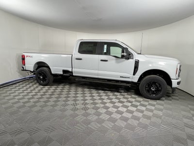 2026 Ford Super Duty F-350 SRW XL 4WD Crew Cab 6.75' Box
