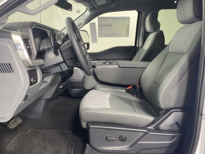 2025 Ford Super Duty F-350 SRW XL 4WD Crew Cab 6.75' Box