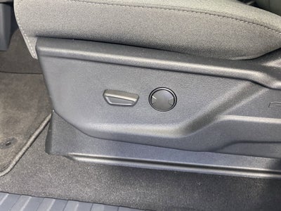 2025 Ford Super Duty F-350 SRW XL 4WD Crew Cab 6.75' Box