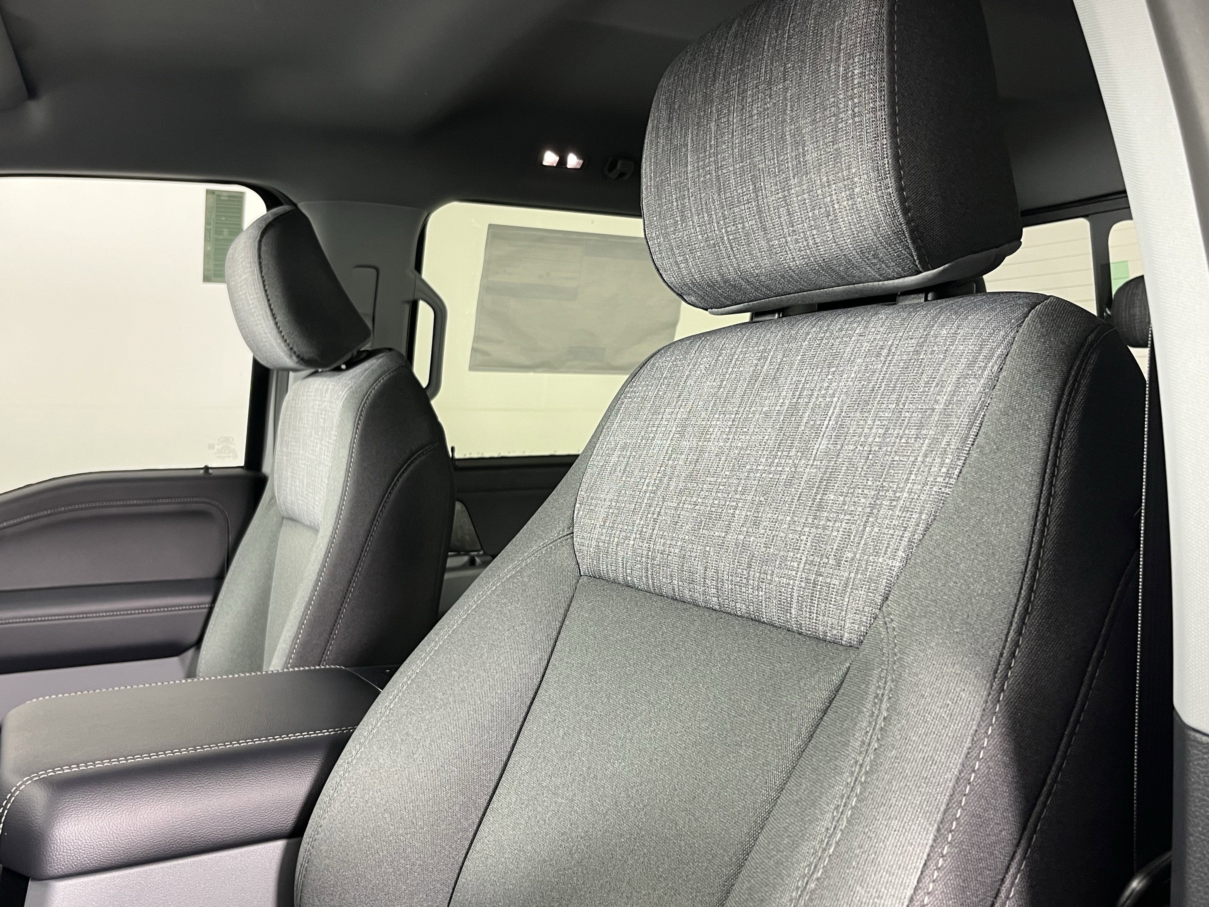 2026 Ford Super Duty F-350 SRW XLT 4WD Crew Cab 6.75' Box