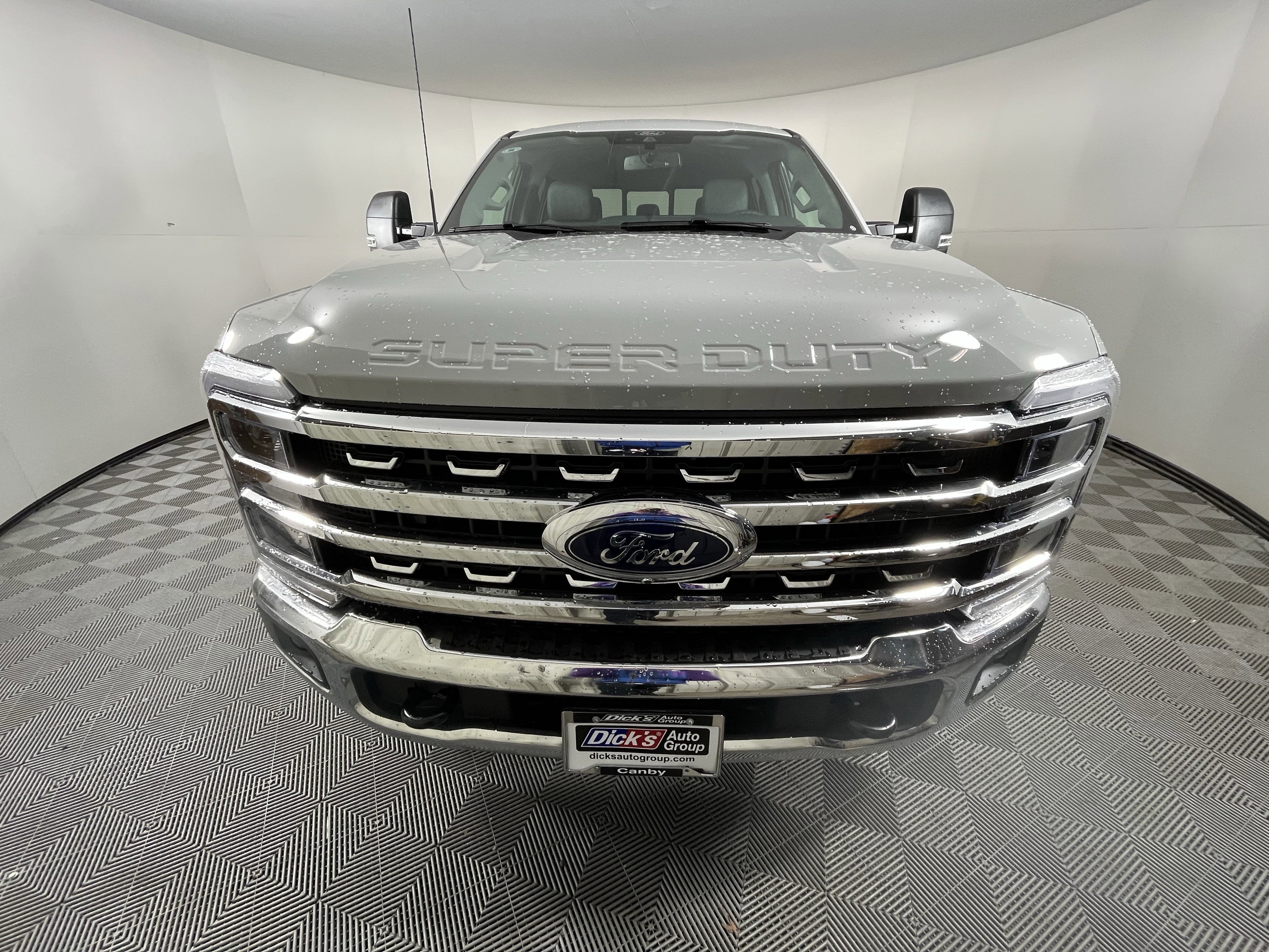 2026 Ford Super Duty F-350 SRW XLT 4WD Crew Cab 6.75' Box