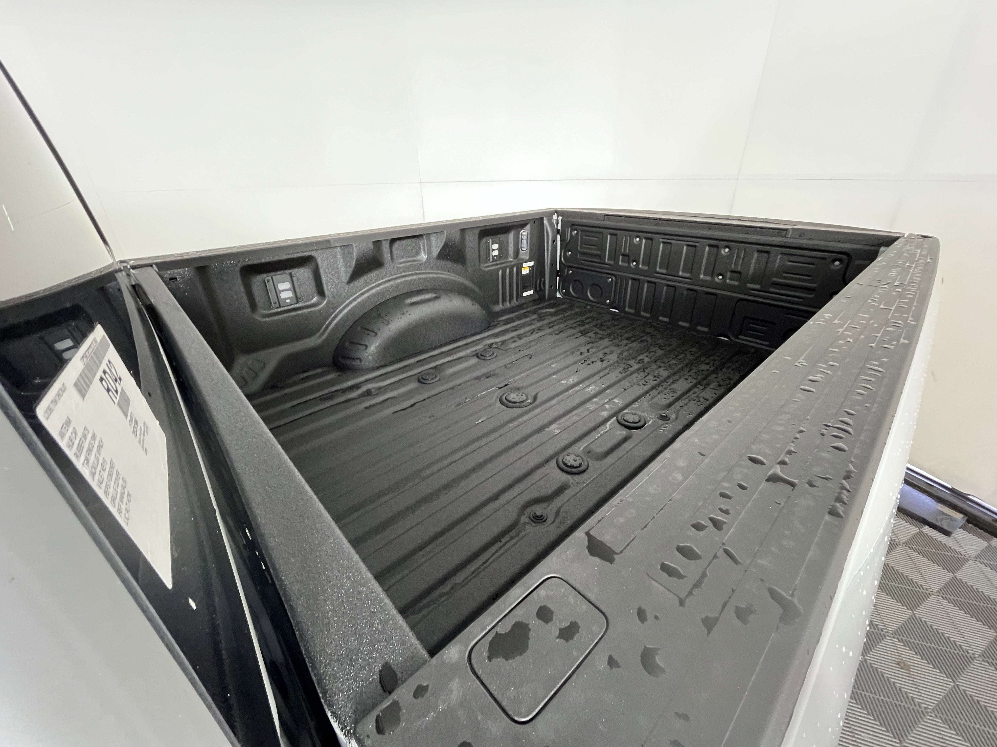 2026 Ford Super Duty F-350 SRW XLT 4WD Crew Cab 6.75' Box