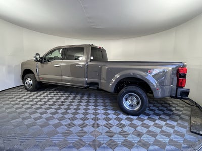 2026 Ford Super Duty F-350 DRW PLATINUM 4WD Crew Cab 8' Box
