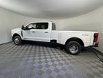 2026 Ford Super Duty F-350 DRW LARIAT 4WD Crew Cab 8' Box