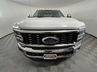 2026 Ford Super Duty F-350 DRW LARIAT 4WD Crew Cab 8' Box