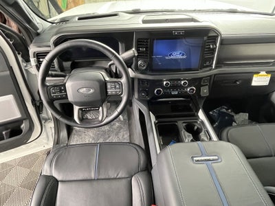 2026 Ford Super Duty F-450 DRW PLATINUM 4WD Crew Cab 8' Box