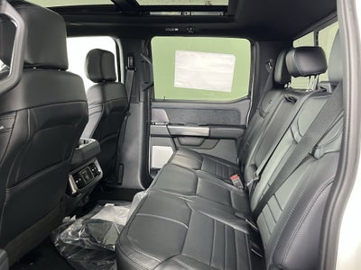 2026 Ford Super Duty F-450 DRW PLATINUM 4WD Crew Cab 8' Box