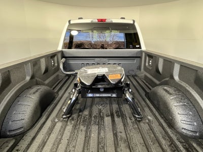 2026 Ford Super Duty F-450 DRW PLATINUM 4WD Crew Cab 8' Box